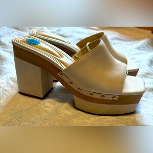 Jessica Simpson Charlete Womens 9 Studded Slide Platform Heels White Brown Y2K